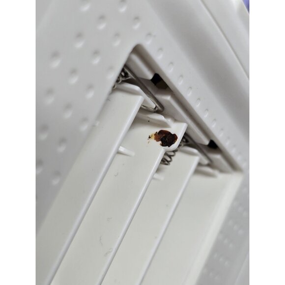 V TECH V.SMILE V-MOTION Learning System Console Only-No Controller Or Power Cord - Picture 7 of 9